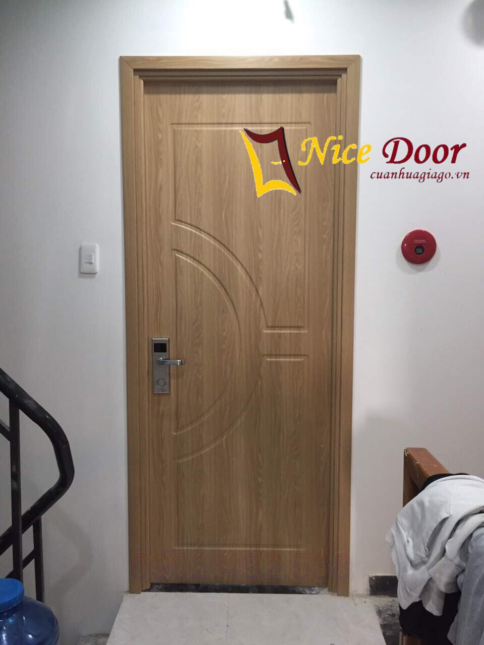 Cửa nhựa composite tại cần giuộc