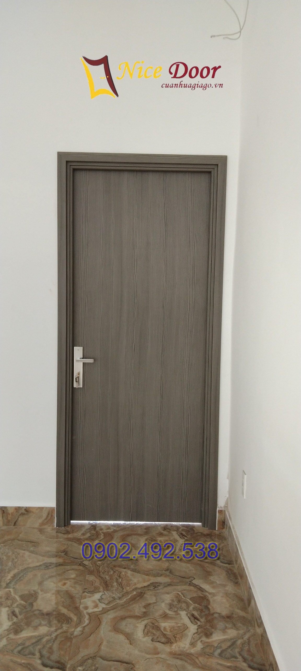 Giá cửa nhựa tại quận 4