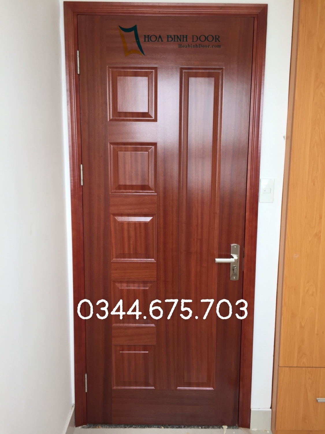 Khái niệm ưu điểm cửa gỗ công nghiệp