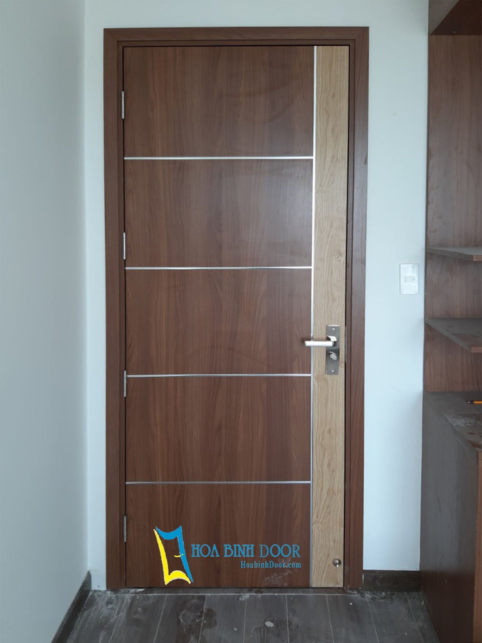 Mẫu cửa gỗ công nghiệp - Cửa gỗ giá rẻ được quan tâm nhiều nhất