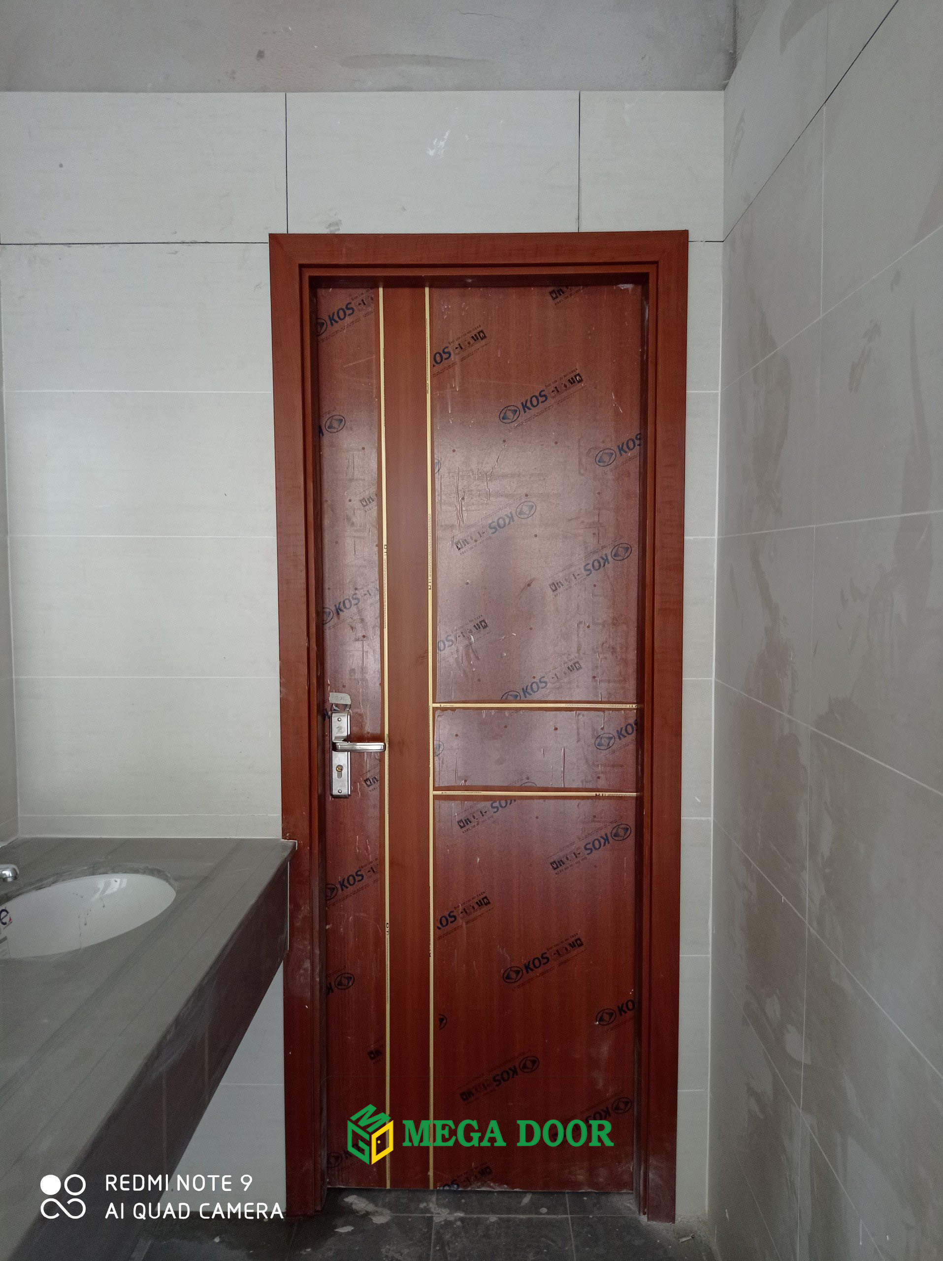 Báo giá cửa nhựa gỗ ABS tại Đỗ Xuân Hợp - Quận 9 - TP.HCM