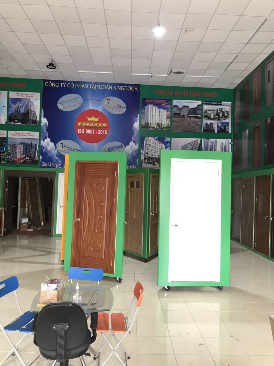 cửa nhựa composite tại quận 9