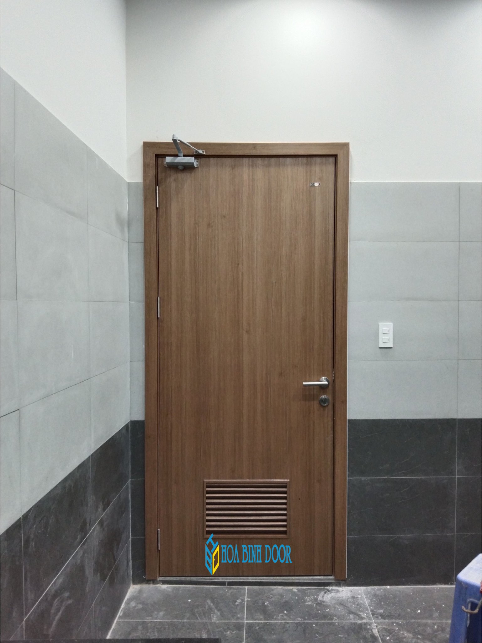 cửa nhựa giả gỗ mới nhất