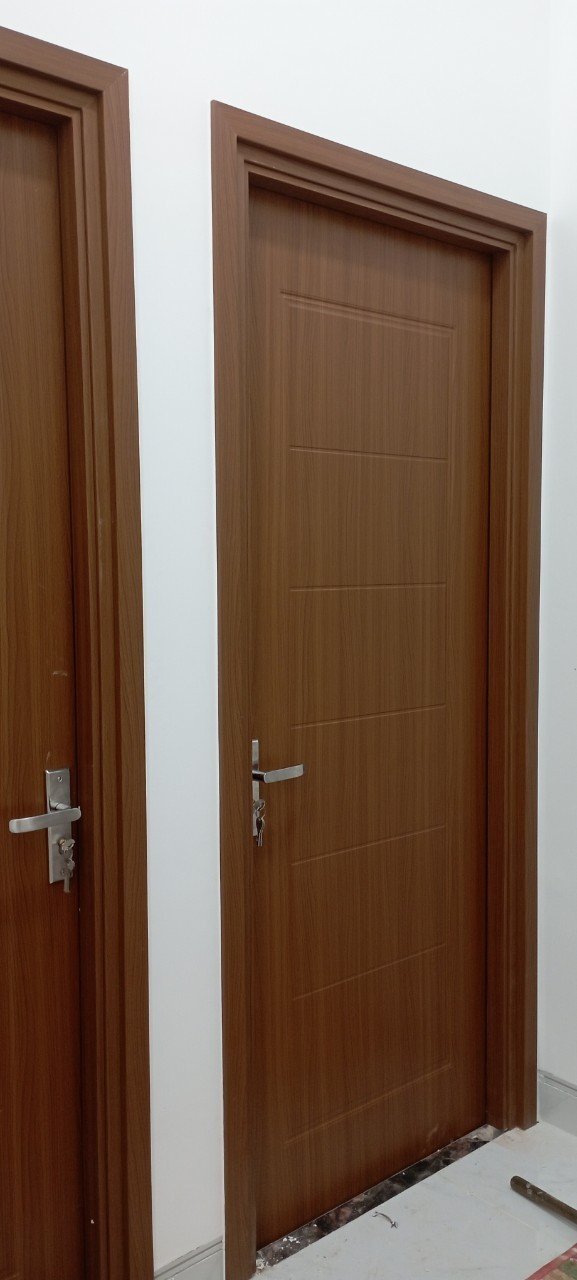 Cửa Composite nhựa gỗ tại quận 9