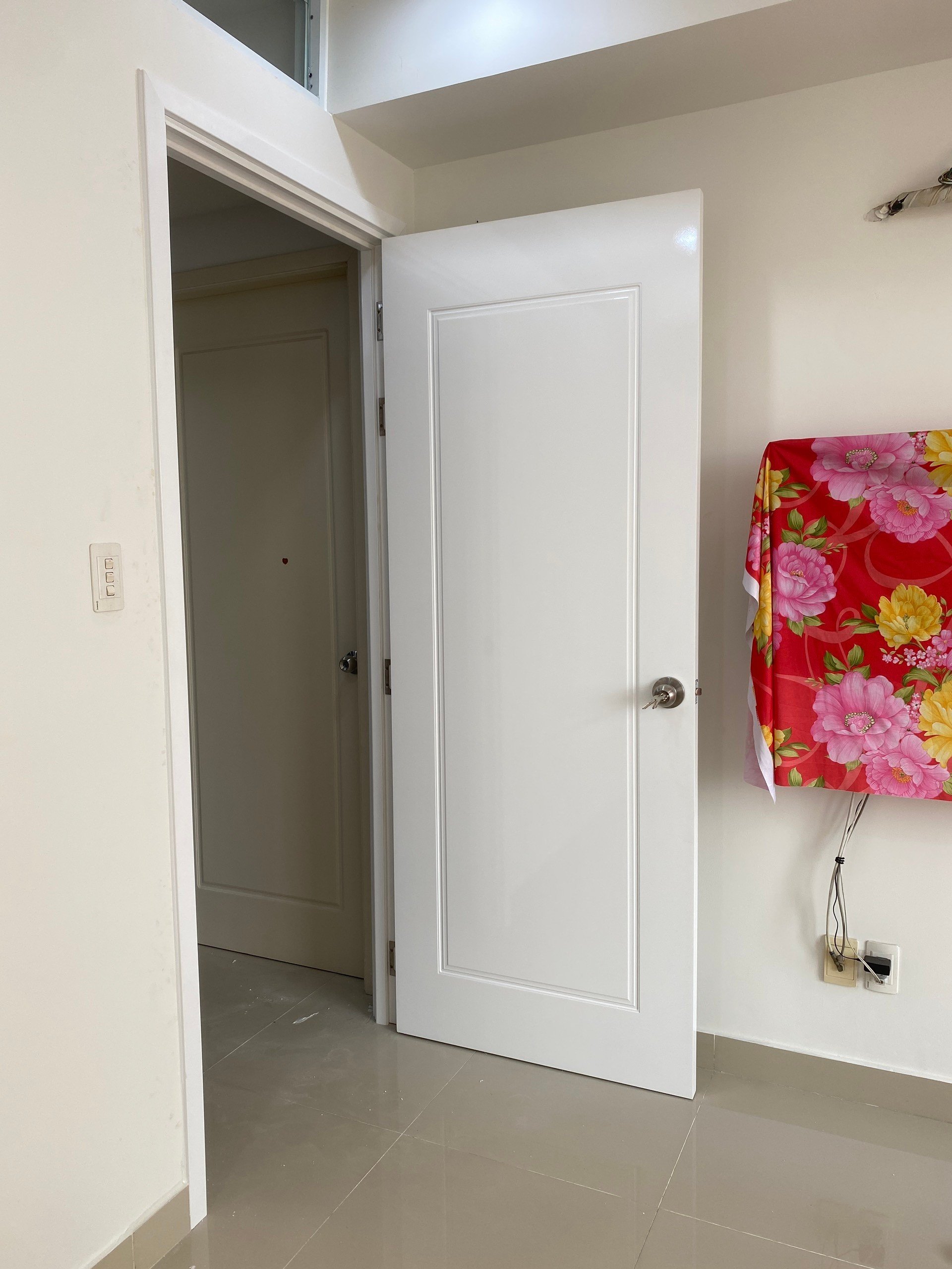 Cửa phòng giá rẻ tại TP HCM