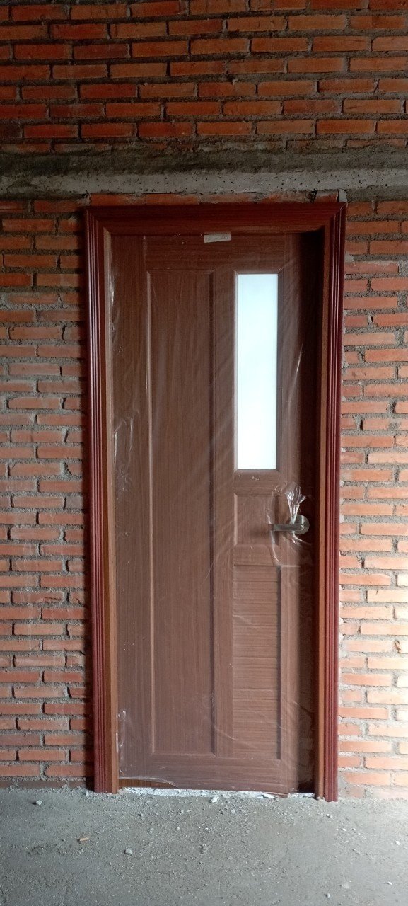 Cửa nhựa đài loan giá rẻ niêm yết tại xưởng