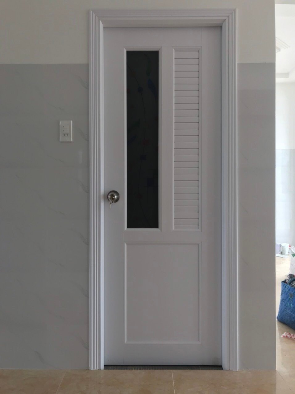 Cửa nhựa đài loan giá rẻ niêm yết tại xưởng