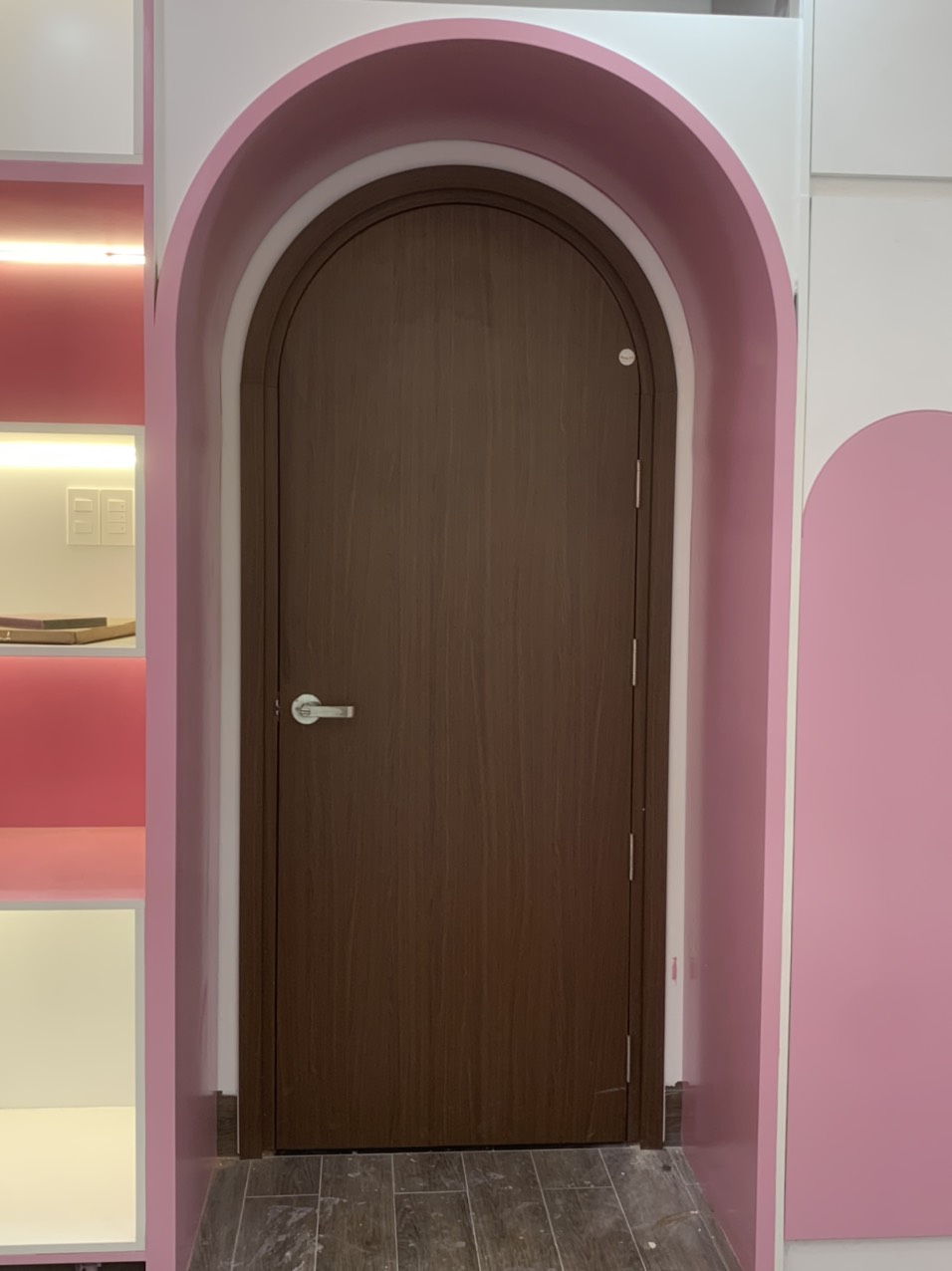 Giá cửa Vòm Composite tại quận 9