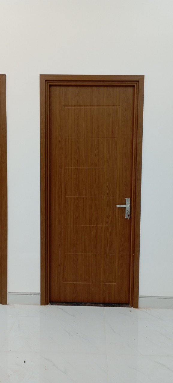 Cửa nhựa giá rẻ, chất lượng dùng làm phòng ngủ