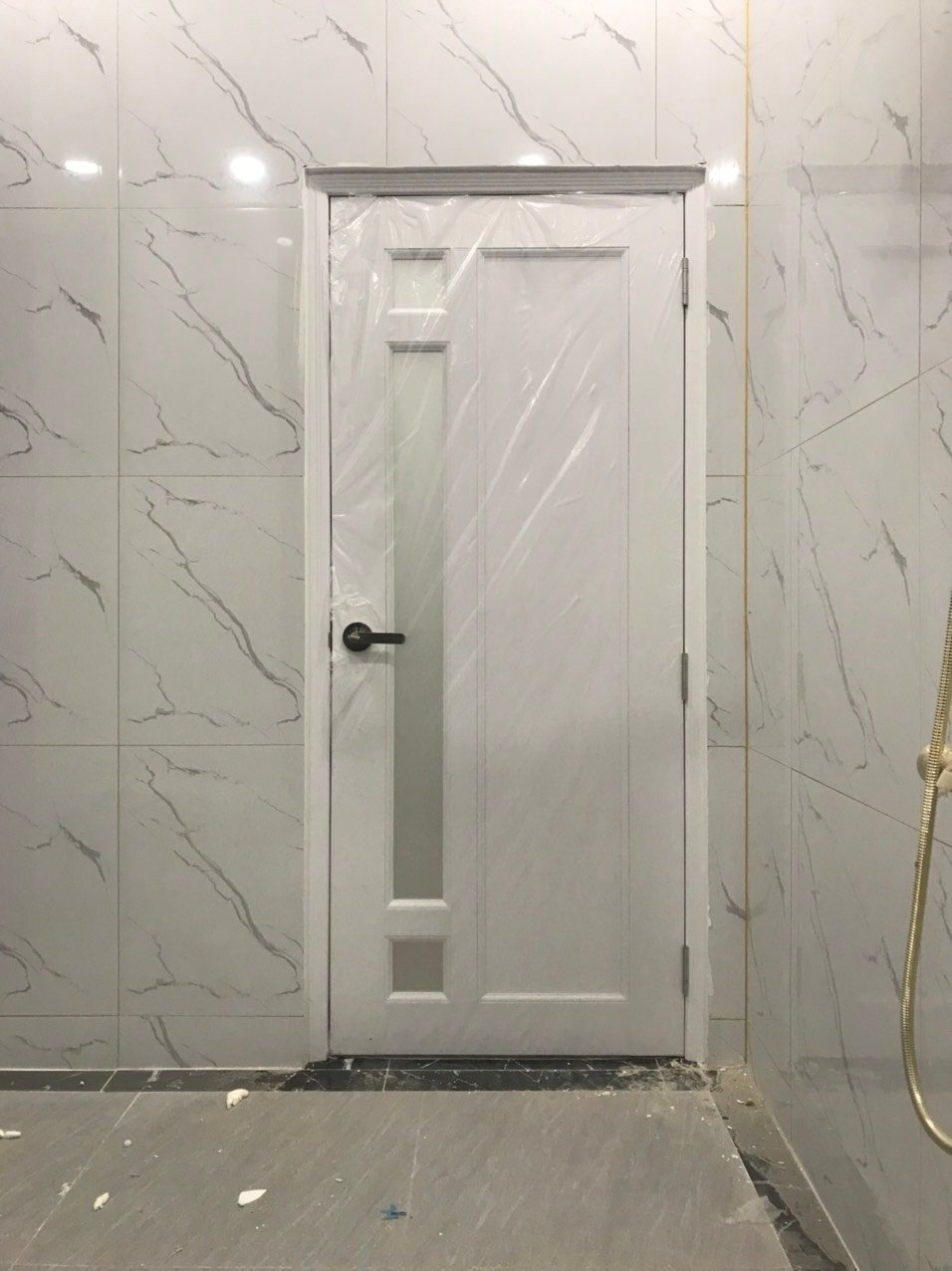 Giá cửa nhựa nhà vệ sinh- Cửa nhựa Đài Loan