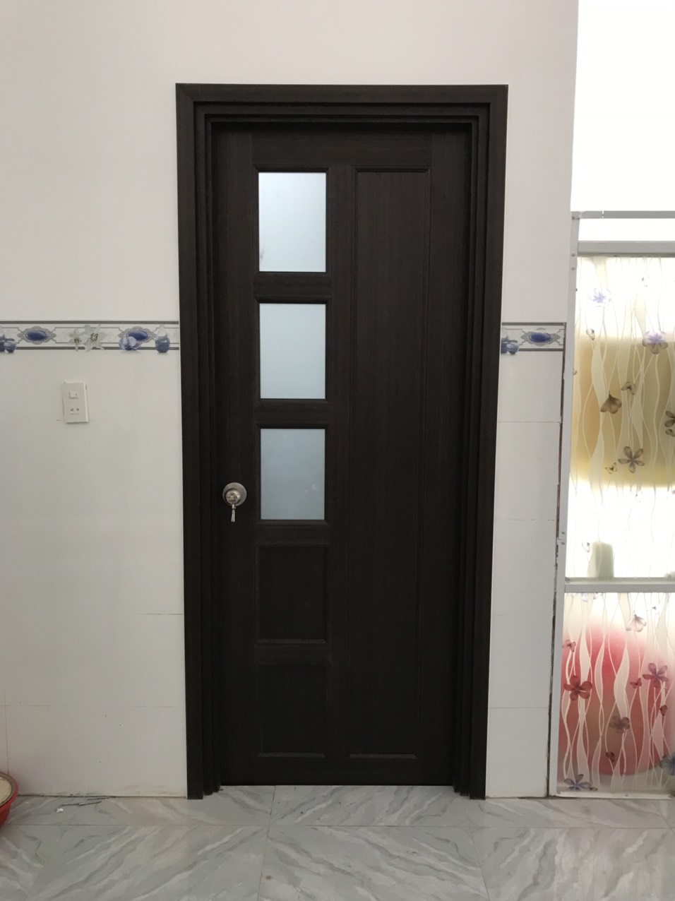 Giá cửa nhựa nhà vệ sinh- Cửa nhựa Đài Loan